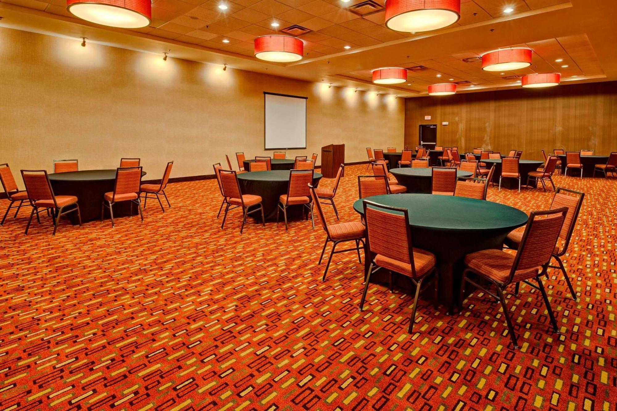 Courtyard By Marriott Midland Hotell Eksteriør bilde