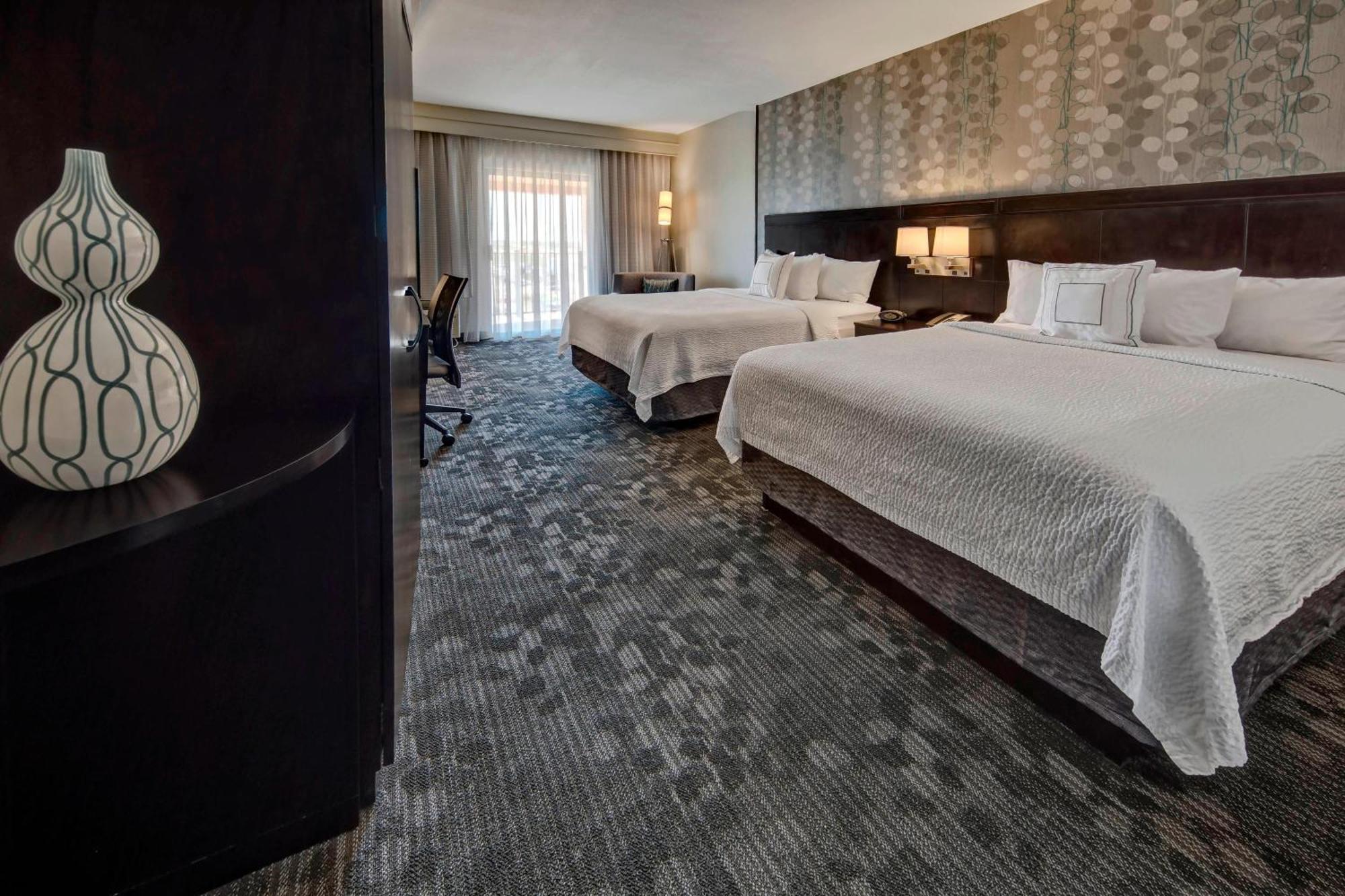 Courtyard By Marriott Midland Hotell Eksteriør bilde