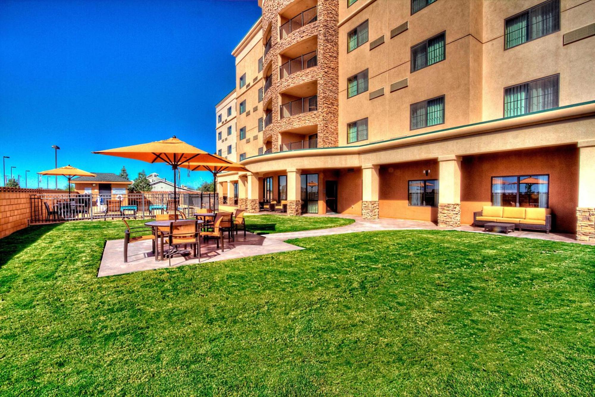 Courtyard By Marriott Midland Hotell Eksteriør bilde