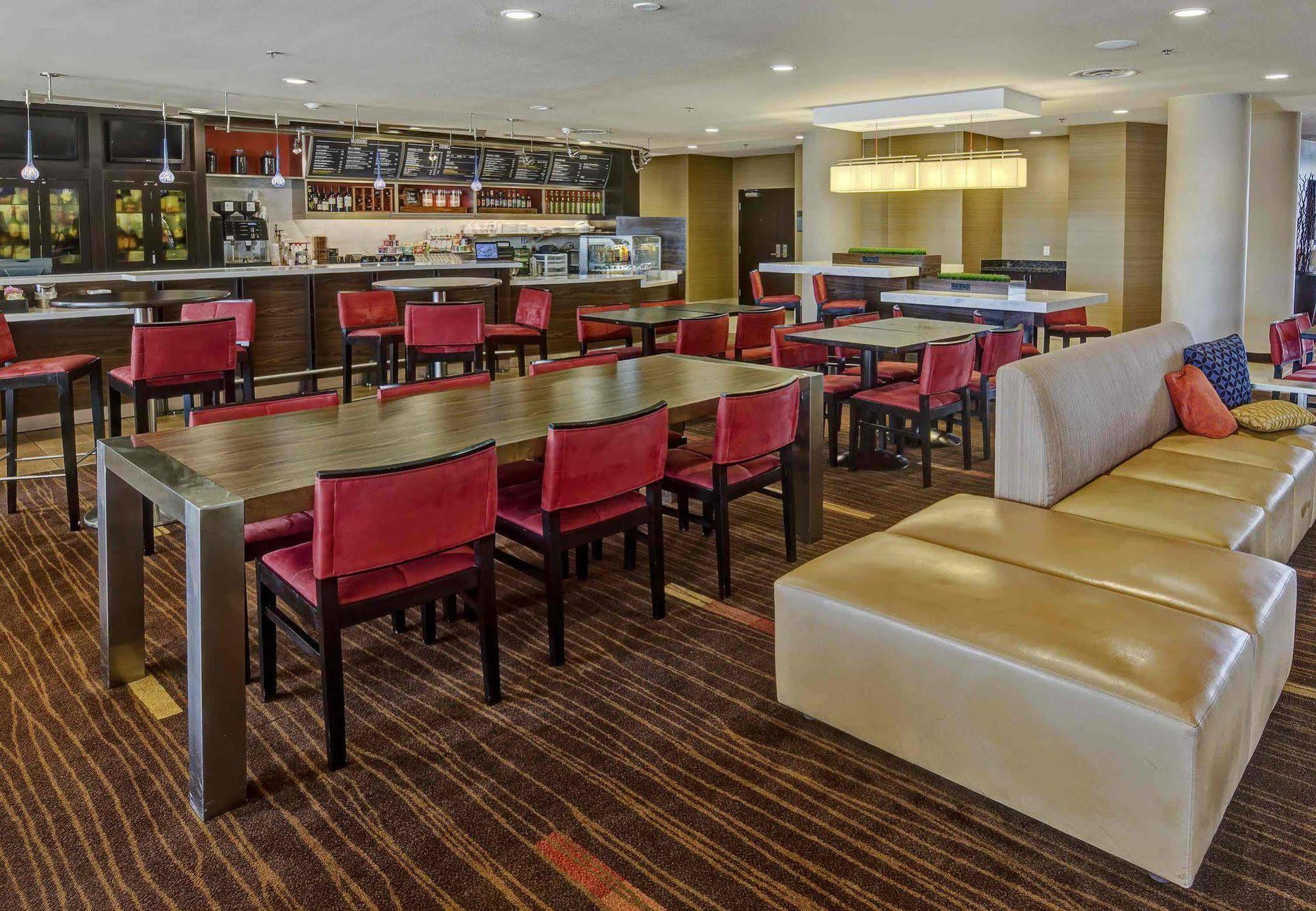 Courtyard By Marriott Midland Hotell Eksteriør bilde
