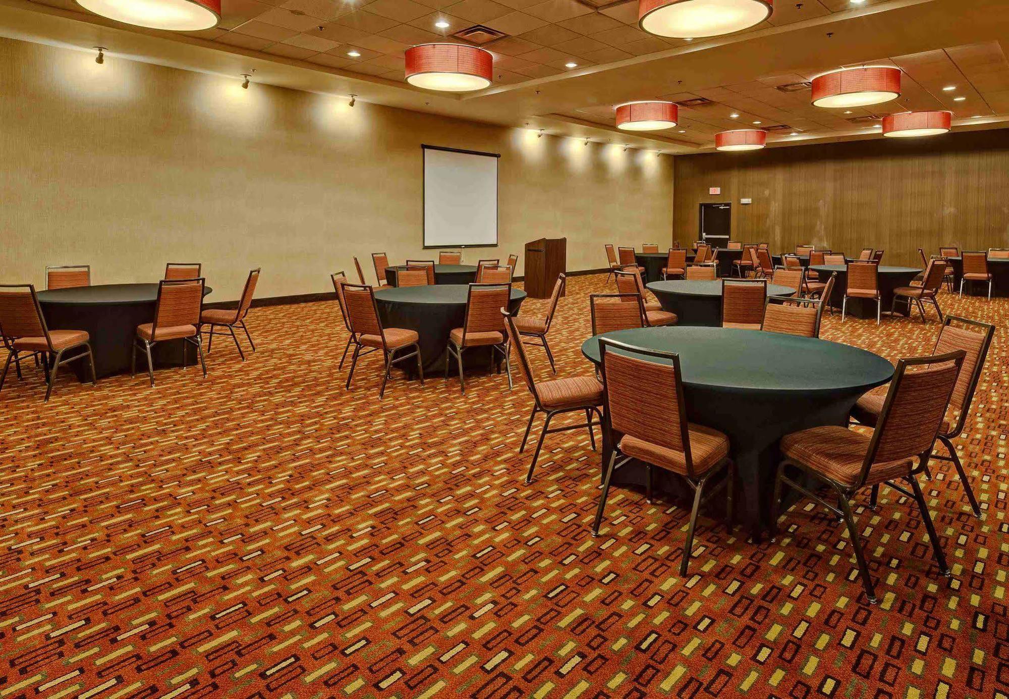 Courtyard By Marriott Midland Hotell Eksteriør bilde