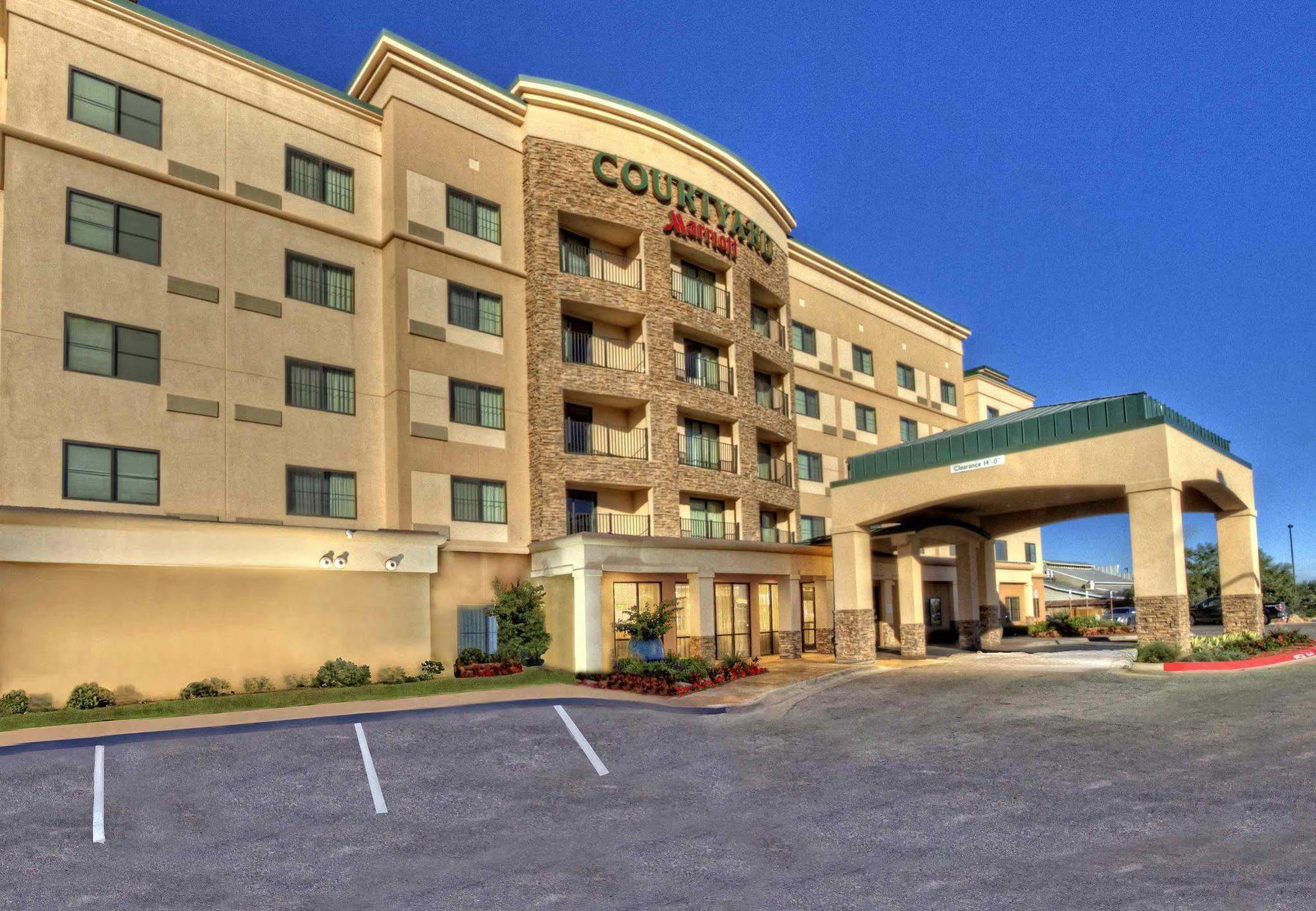 Courtyard By Marriott Midland Hotell Eksteriør bilde